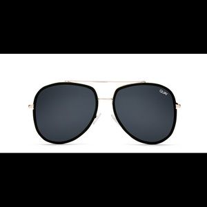 PRICE IS FIRM!! BNWT QUAY Needing Fame sunglasses